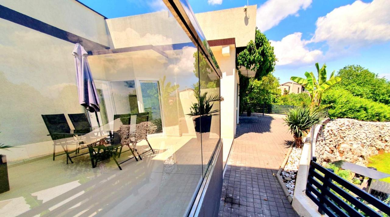 Penthouse Jacuzzi & Pool Apartmants Opatija Exteriér fotografie