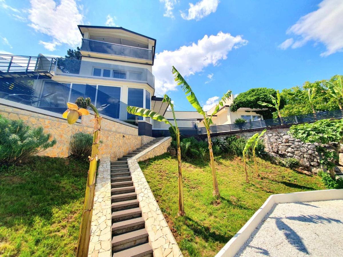 Penthouse Jacuzzi & Pool Apartmants Opatija Exteriér fotografie
