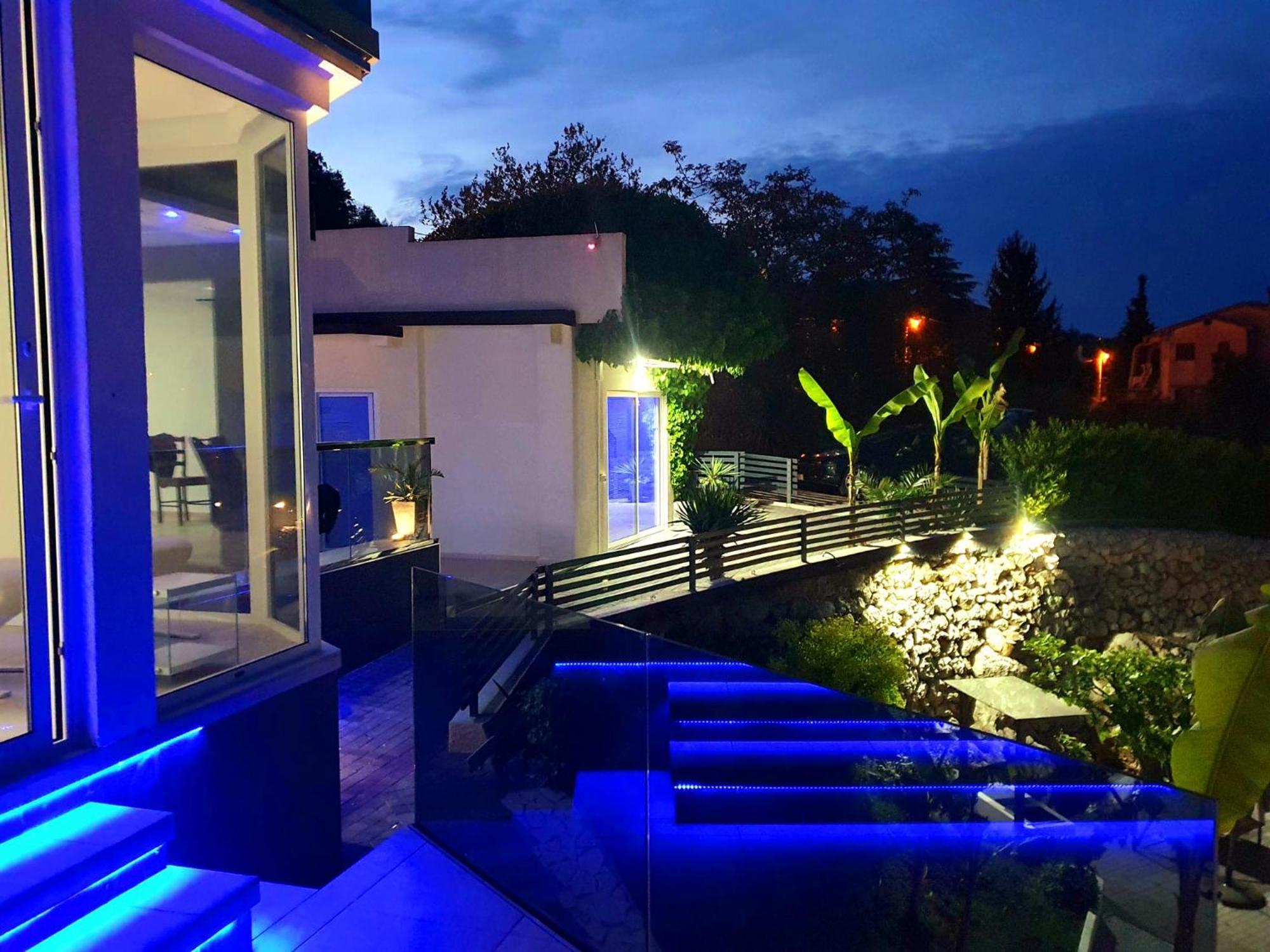 Penthouse Jacuzzi & Pool Apartmants Opatija Exteriér fotografie